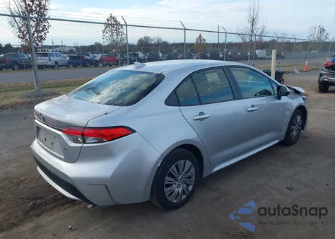 2022 Toyota Corolla Le z USA, uszkodzony, nr VIN JTDEPMAE7N3029326